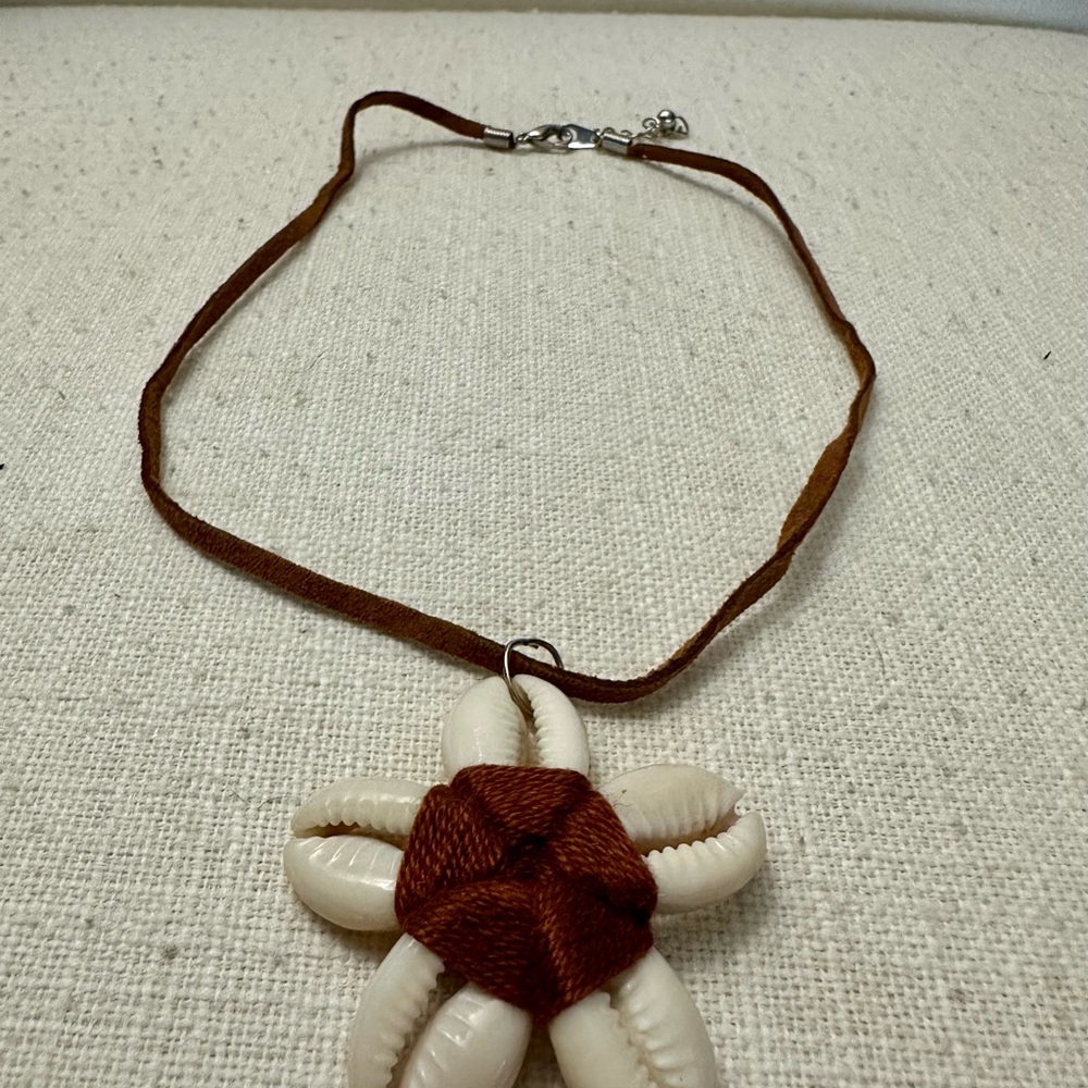 Brown and Cream Shell Pendant Necklace